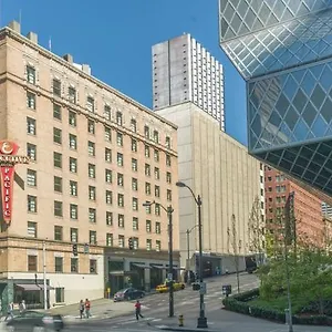 *** Hotel Executive Pacific USA